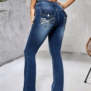 Embroidery Bootcut Leg Jeans
